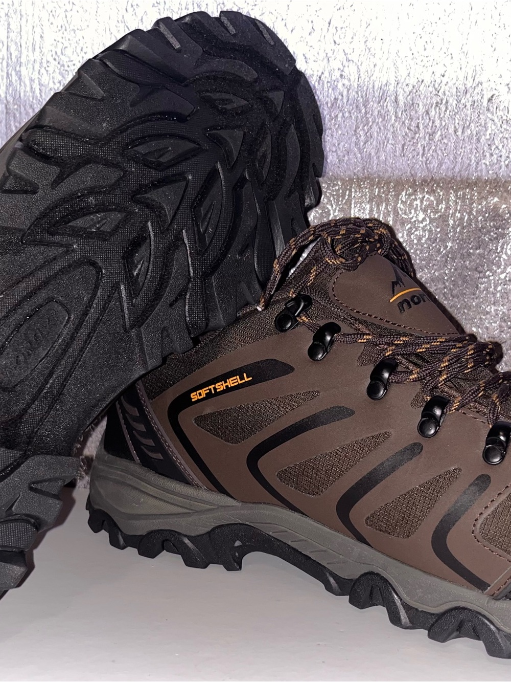 Nortiv 8 Men's Softshell Brown Trail Boots
